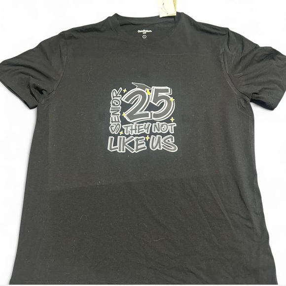 Black "Senior 25 They Not Like Us" T-shirt - Picture 1 of 2